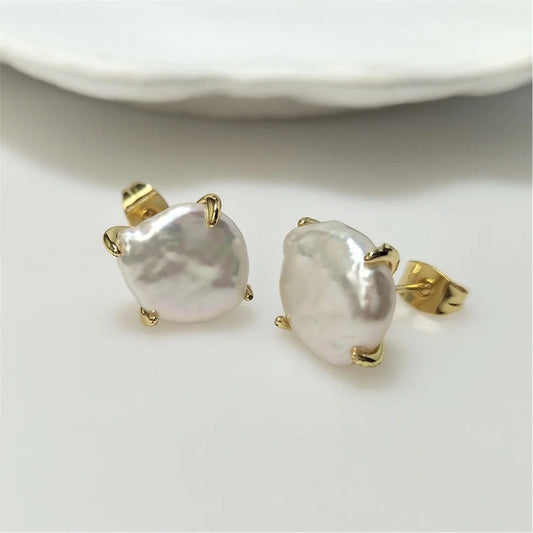 Arwen Classic - Copper Freshwater Pearl Stud Earrings – Irregular Design