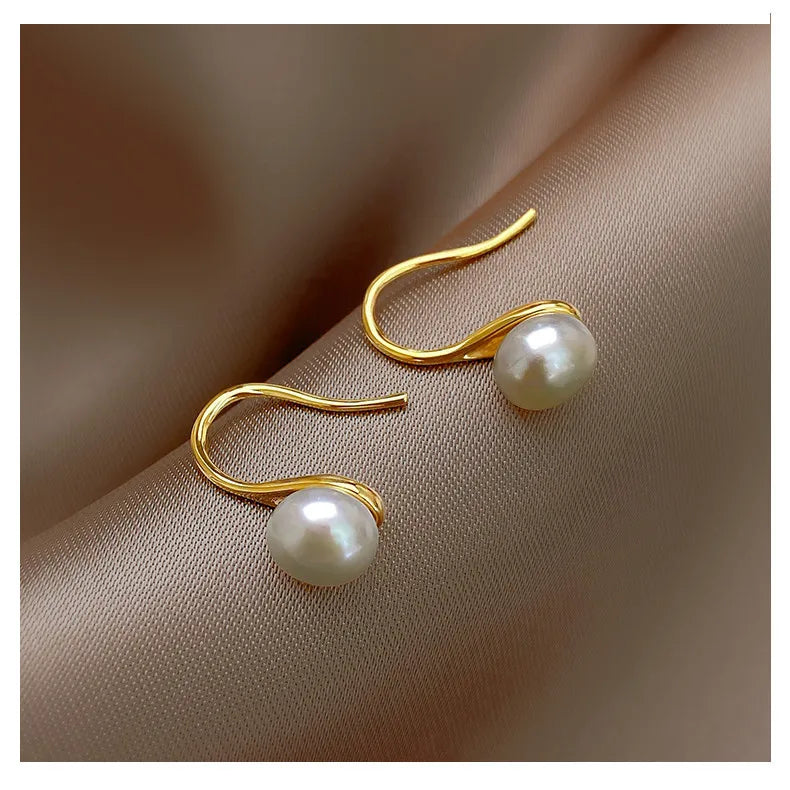 Selene Drop - 14K Gold Filled Freshwater Pearl Stud Earrings – 7.8g